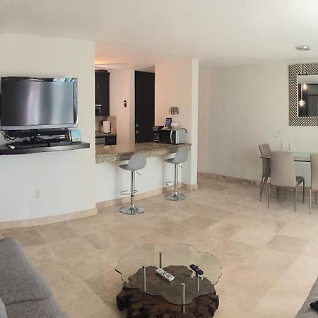 Departamento Comodo, A Media Cuadra De La Playa. Mazatlán Εξωτερικό φωτογραφία